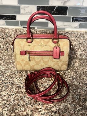 Coach mini rowan